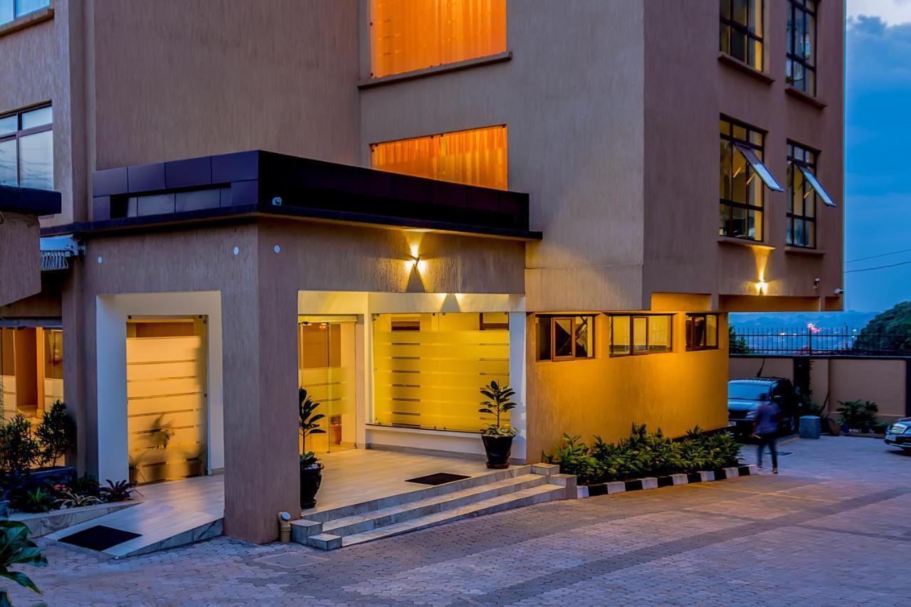 Canary Hotel คัมพาลา ภายนอก รูปภาพ