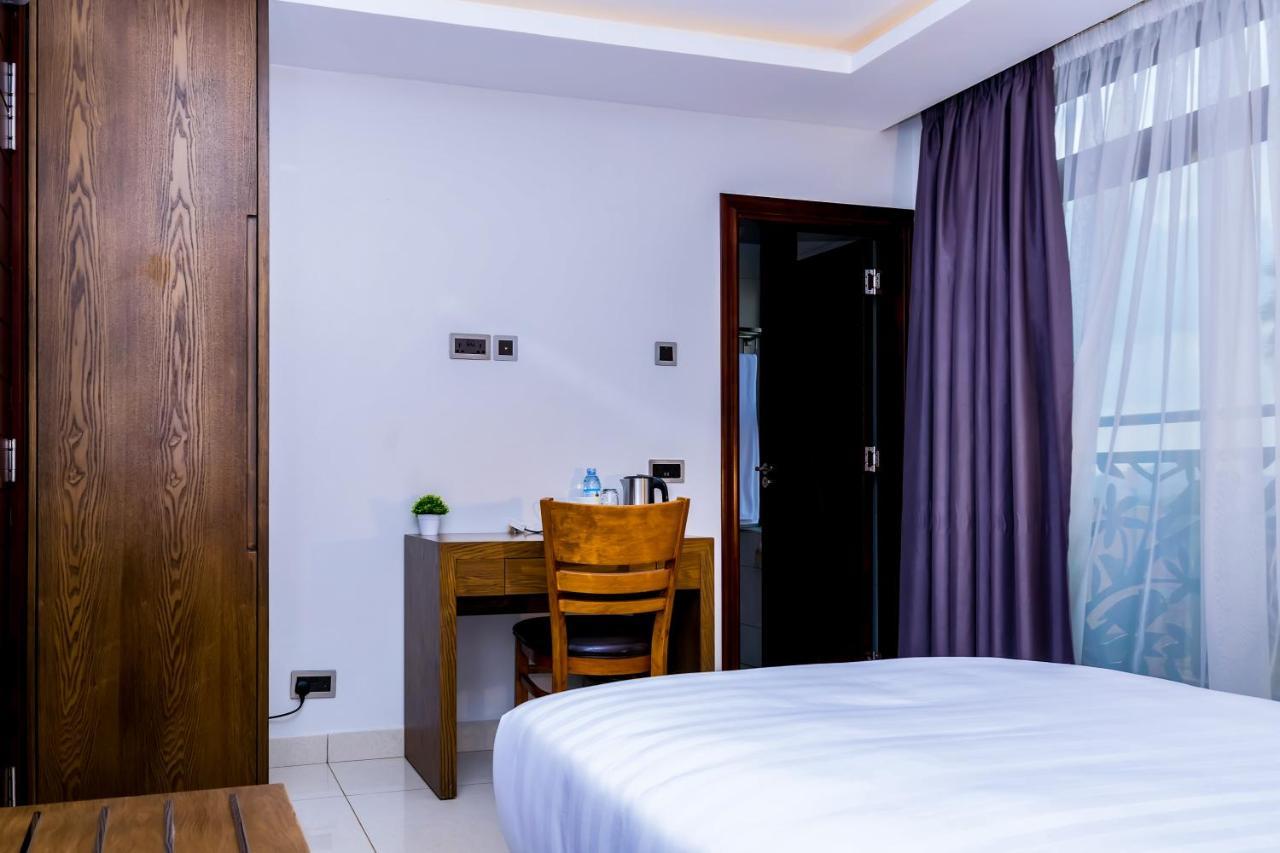 Canary Hotel คัมพาลา ภายนอก รูปภาพ